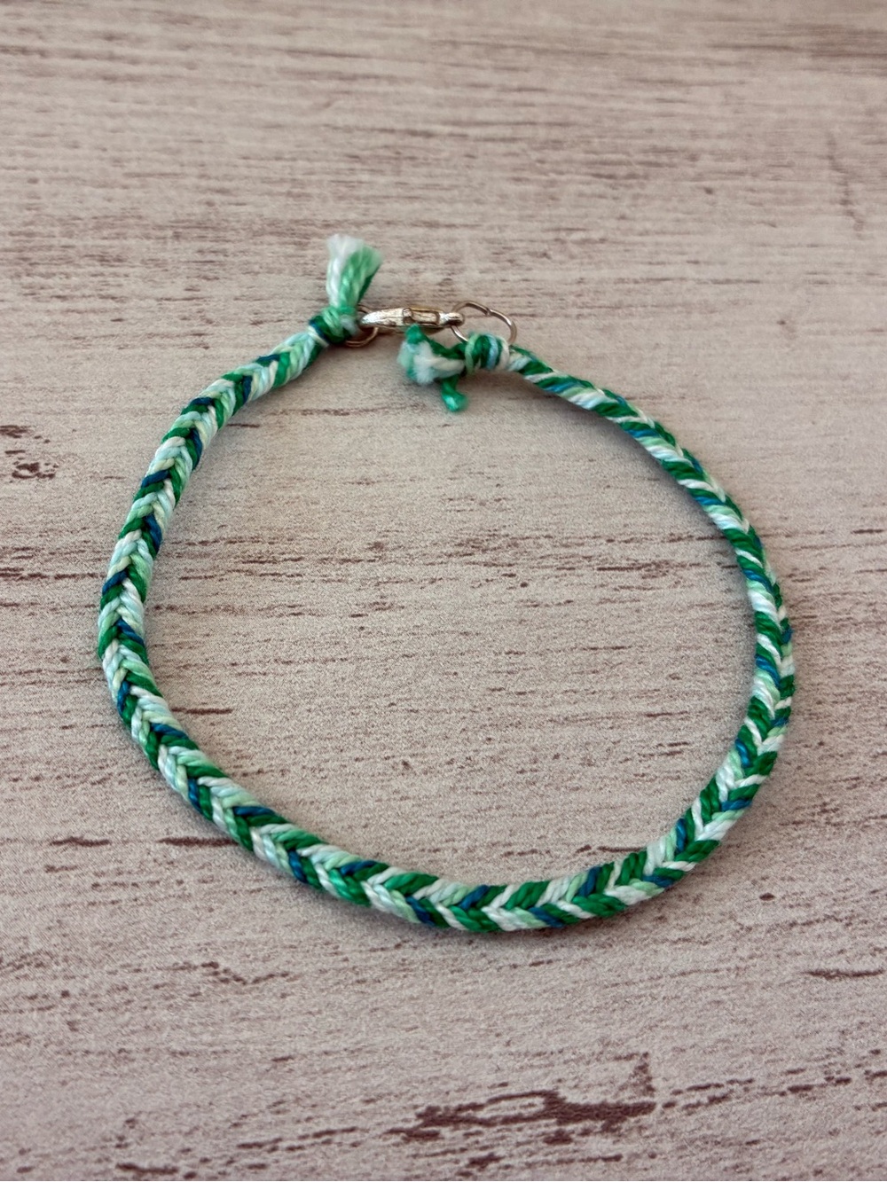 Handcrafted Green Braided Friendship Bracelet - Unbranded